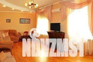 2-к квартира, посуточно, 70м2, 4/4 этаж
