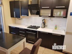 1-к квартира, посуточно, 60м2, 2/10 этаж