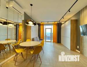 Студия квартира, посуточно, 42м2, 8/10 этаж