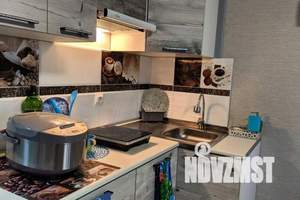 1-к квартира, посуточно, 25м2, 3/6 этаж