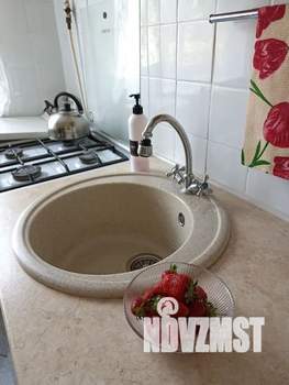 1-к квартира, посуточно, 30м2, 1/5 этаж