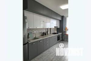 1-к квартира, посуточно, 54м2, 4/10 этаж