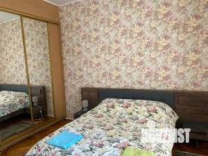 2-к квартира, посуточно, 64м2, 3/3 этаж