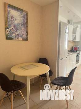 1-к квартира, посуточно, 50м2, 4/10 этаж