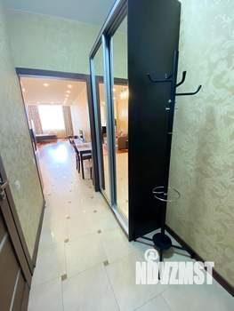 Студия квартира, посуточно, 42м2, 9/13 этаж