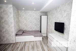 1-к квартира, посуточно, 29м2, 7/10 этаж