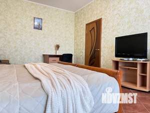 1-к квартира, посуточно, 40м2, 3/6 этаж
