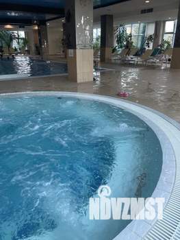 Студия квартира, посуточно, 39м2, 1/9 этаж