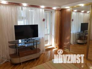 1-к квартира, посуточно, 60м2, 4/8 этаж