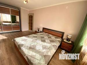 3-к квартира, посуточно, 65м2, 2/5 этаж