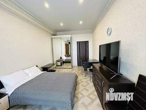 1-к квартира, посуточно, 40м2, 7/10 этаж