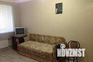 1-к квартира, посуточно, 33м2, 2/5 этаж