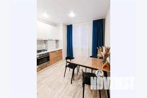 1-к квартира, посуточно, 38м2, 6/9 этаж