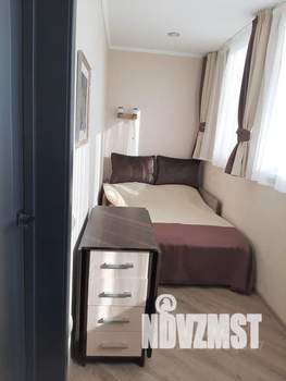 1-к квартира, посуточно, 50м2, 2/10 этаж