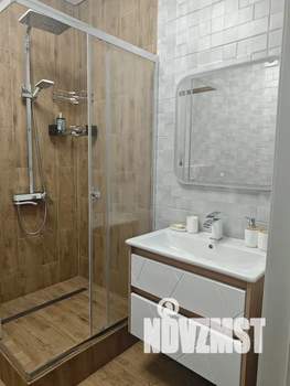 Студия квартира, посуточно, 30м2, 1/5 этаж