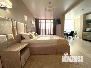 1-к квартира, посуточно, 45м2, 9/16 этаж