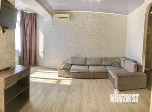 3-к квартира, на длительный срок, 93м2, 1/5 этаж