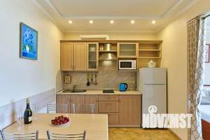 1-к квартира, посуточно, 40м2, 1/1 этаж