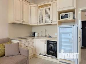 1-к квартира, посуточно, 40м2, 1/10 этаж