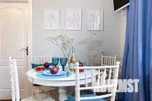 1-к квартира, посуточно, 45м2, 1/2 этаж