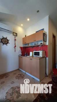 Студия квартира, посуточно, 12м2, 4/4 этаж