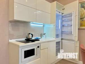 1-к квартира, посуточно, 40м2, 7/10 этаж