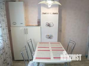 1-к квартира, посуточно, 38м2, 3/10 этаж