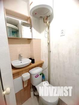 Студия квартира, посуточно, 12м2, 2/5 этаж