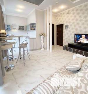 1-к квартира, посуточно, 45м2, 1/1 этаж