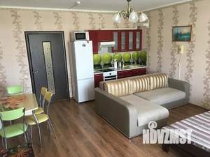 1-к квартира, посуточно, 50м2, 2/5 этаж