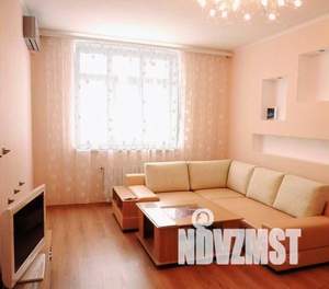 1-к квартира, на длительный срок, 70м2, 6/9 этаж