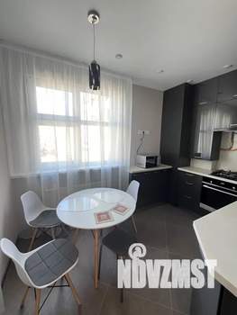 1-к квартира, посуточно, 36м2, 7/10 этаж