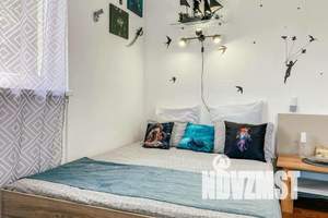 1-к квартира, посуточно, 40м2, 1/2 этаж