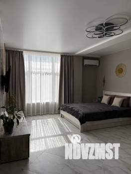 1-к квартира, посуточно, 40м2, 1/3 этаж