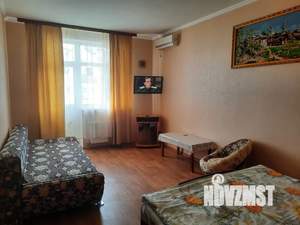 1-к квартира, посуточно, 42м2, 4/5 этаж