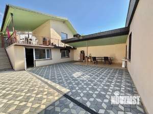 2-к квартира, посуточно, 50м2, 1/2 этаж