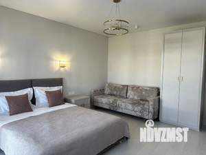 1-к квартира, посуточно, 42м2, 5/10 этаж