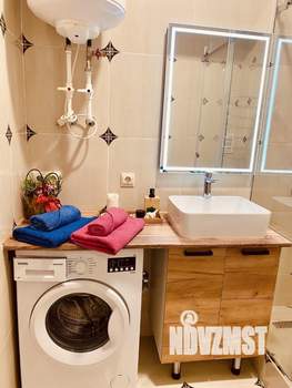Студия квартира, посуточно, 32м2, 16/16 этаж