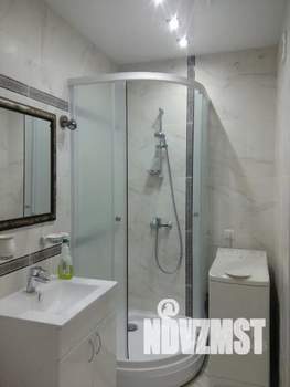 1-к квартира, посуточно, 40м2, 10/10 этаж