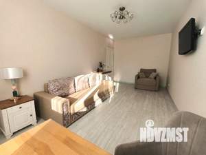 1-к квартира, посуточно, 46м2, 1/1 этаж