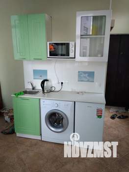 Студия квартира, посуточно, 17м2, 2/4 этаж