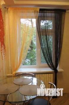 1-к квартира, посуточно, 35м2, 3/5 этаж