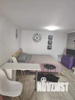 Студия квартира, посуточно, 22м2, 1/3 этаж