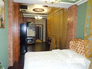 Студия квартира, посуточно, 38м2, 10/12 этаж