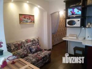 1-к квартира, посуточно, 45м2, 3/5 этаж