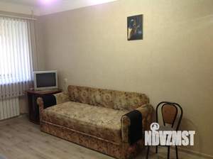 1-к квартира, посуточно, 33м2, 2/5 этаж