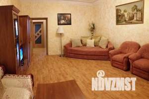 2-к квартира, посуточно, 68м2, 1/3 этаж