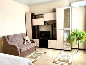 1-к квартира, посуточно, 42м2, 1/1 этаж