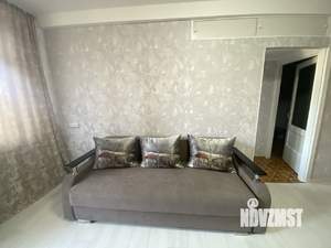 1-к квартира, посуточно, 38м2, 2/4 этаж