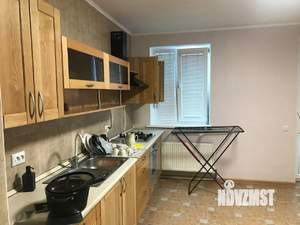 4-к квартира, на длительный срок, 140м2, 1/3 этаж